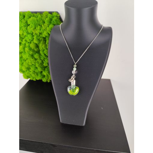 Zuzmó Nyaklánc Love